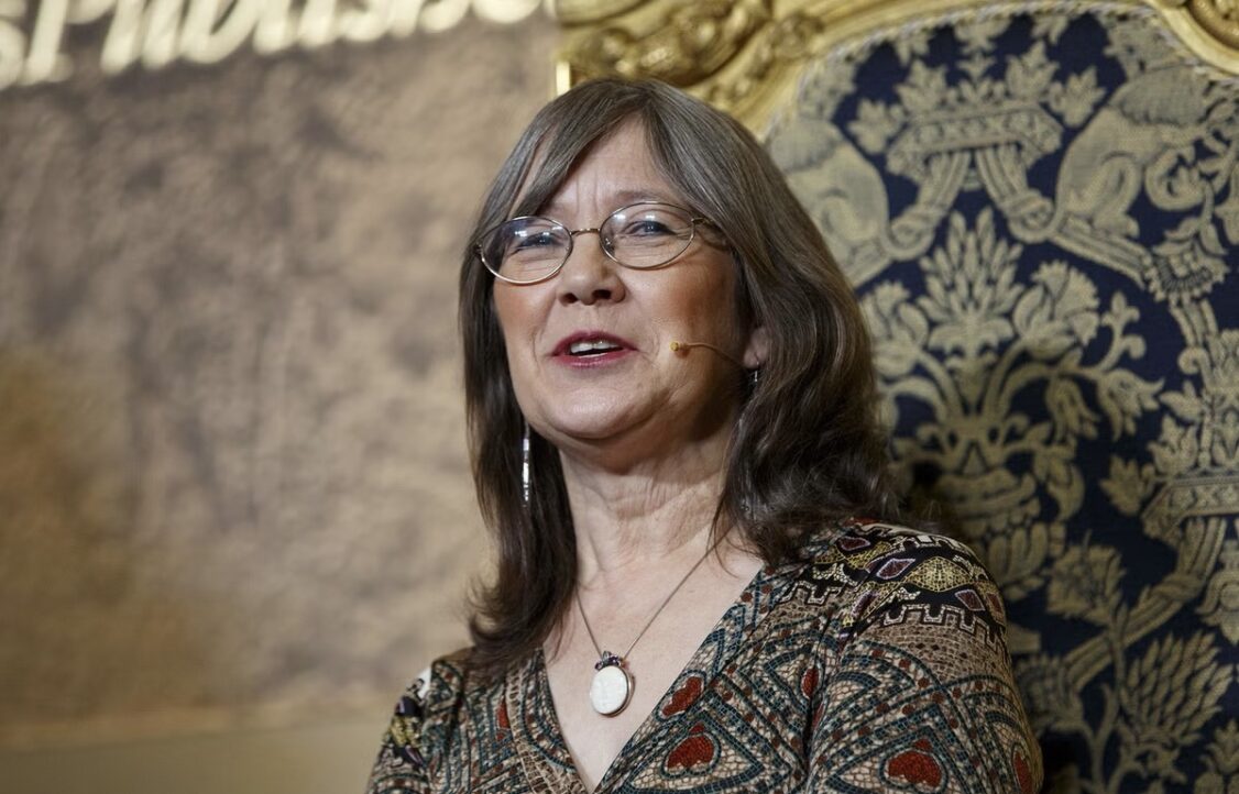 Robin Hobb